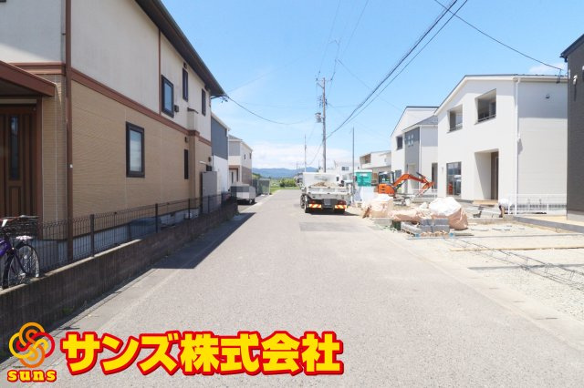 郡山市御前南４丁目　　　１号棟　　　朝日が丘小学校、郡山第７中学区　の外観|南側前面道路