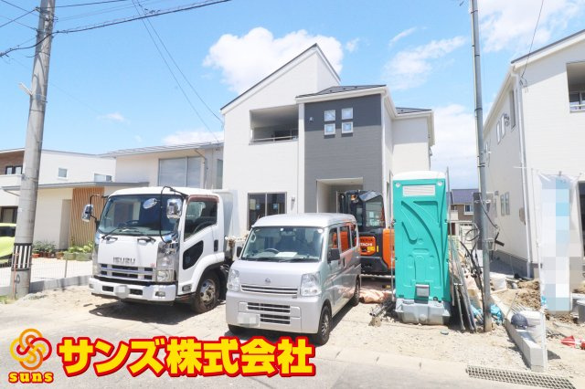 郡山市御前南４丁目　　　１号棟　　　朝日が丘小学校、郡山第７中学区　の外観|南西側から見た区画全体