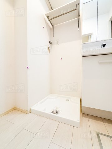 D-room F.京町の内装
