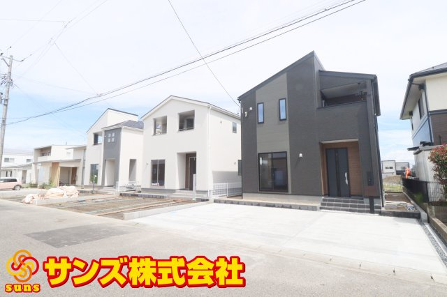 郡山市御前南４丁目　　　３号棟　　　朝日が丘小学校、郡山第７中学区　の外観|南東側から見た区画全体