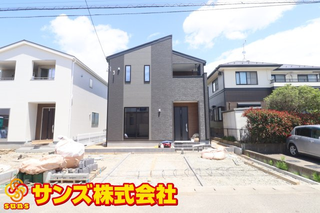 郡山市御前南４丁目　　　３号棟　　　朝日が丘小学校、郡山第７中学区　の外観|南西側から見た外観♪