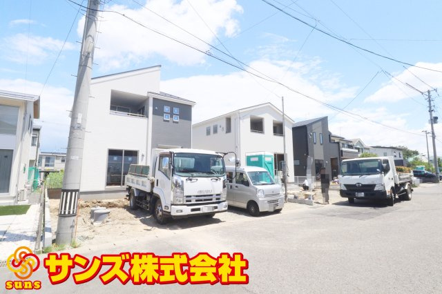 郡山市御前南４丁目　　　３号棟　　　朝日が丘小学校、郡山第７中学区　の外観|南東側から見た区画全体