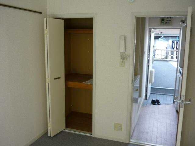 サンローゼ馬橋の収納