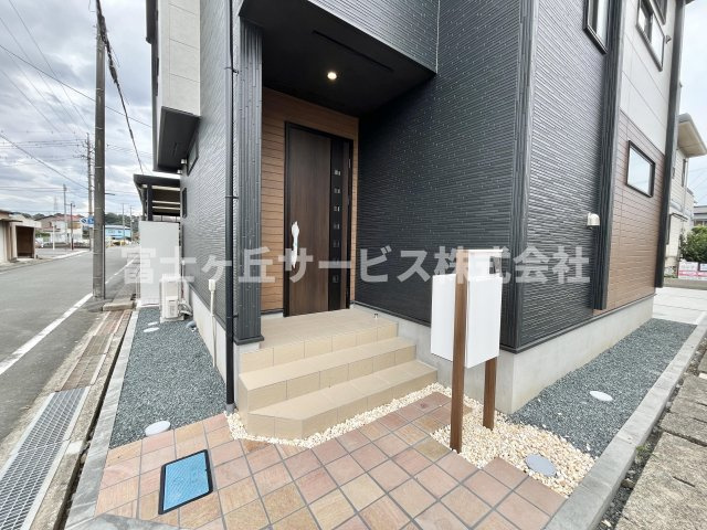 【エントランス】 | 磐田市加茂 新築一戸建て | エントランスです