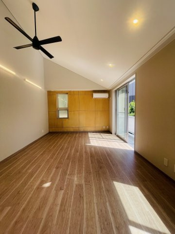 上池袋1丁目中古戸建の居間・リビング