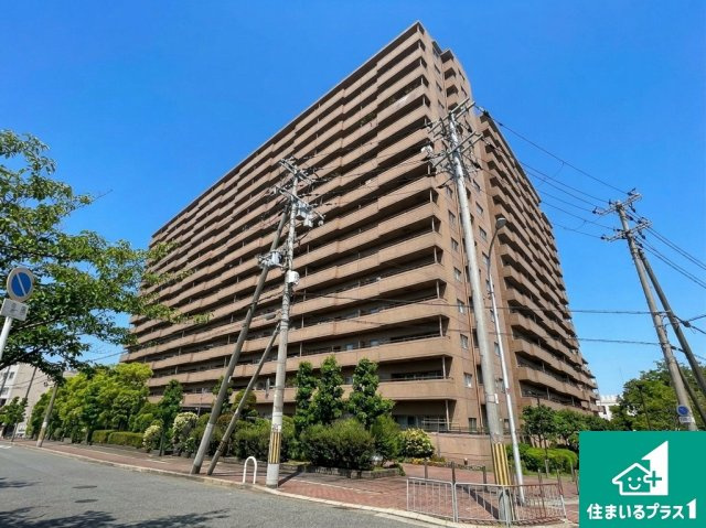 メゾンドール堺の外観|１９８８年築のＳＲＣ造１５階建、総戸数４１１戸のビッグコミュニティです♪