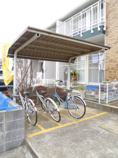 屋根付き駐輪場