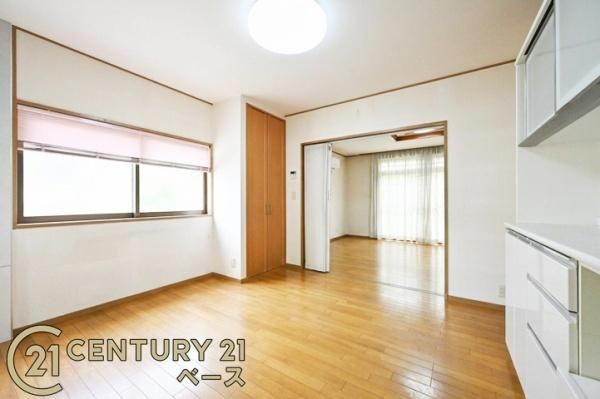北葛城郡河合町高塚台２丁目の中古一戸建の居間・リビング