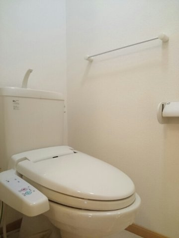 セトルⅠのトイレ|ゆったりとした空間のトイレです