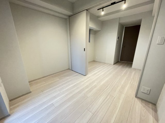 【居間・リビング】 | SYFORME SHINKOYASU | ※同タイプ参考写真です（カラータイプが異なる場合がございます）