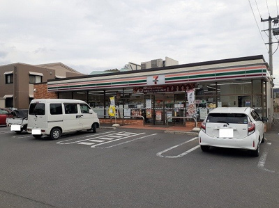 【周辺】 | ファンタジー２１ | セブンイレブン　大分滝尾店まで350m