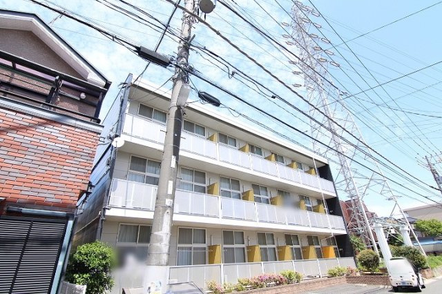 レオパレスニューオンリーⅠの外観
