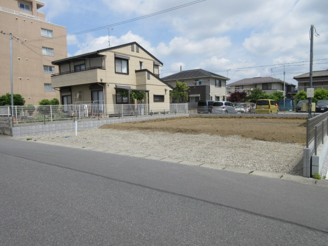 【仲介手数料無料】新築戸建　深谷市東方町5-17-13（全1棟）大型平屋住宅の前面道路含む現地写真