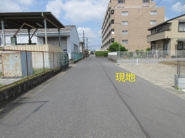 【仲介手数料無料】新築戸建　深谷市東方町5-17-13（全1棟）大型平屋住宅の前面道路含む現地写真