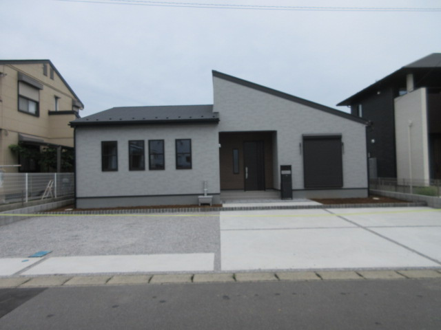 【仲介手数料無料】新築戸建　深谷市東方町5-17-13（全1棟）大型平屋住宅