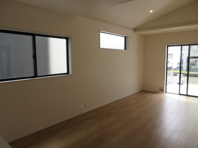 【仲介手数料無料】新築戸建　深谷市東方町5-17-13（全1棟）大型平屋住宅の居間・リビング