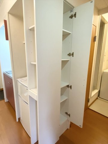 レオパレスやなぎ荘　第一の内装
