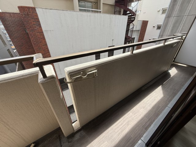 【バルコニー】パークモダン新大阪