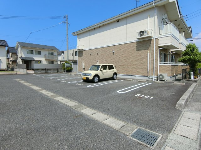 スプリングフィールドＢの駐車場