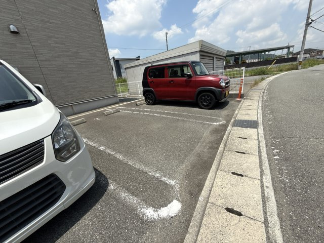 グラン・レーヴの駐車場
