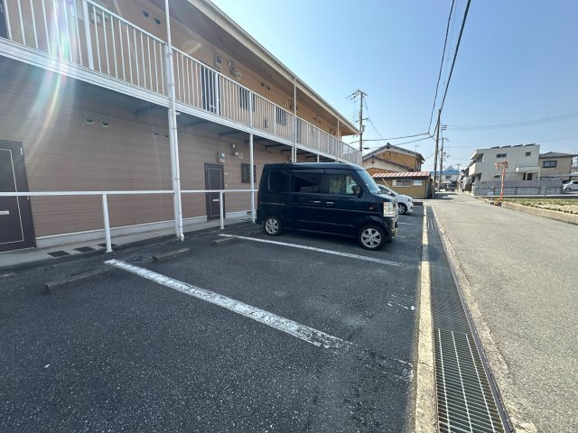 アメニティハイムの駐車場