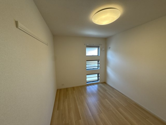 継アパートの子供部屋