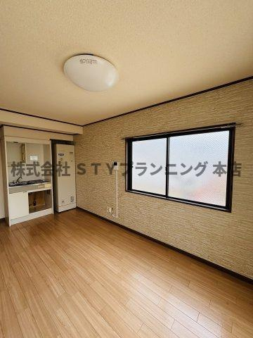 仲介手数料0円！	レモンハイムの洋室