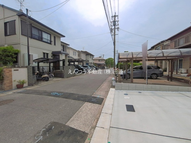ブルーミングガーデン水里5丁目の前面道路含む現地写真