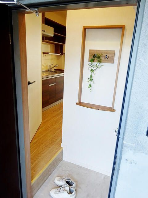 永田町共同ビルの玄関
