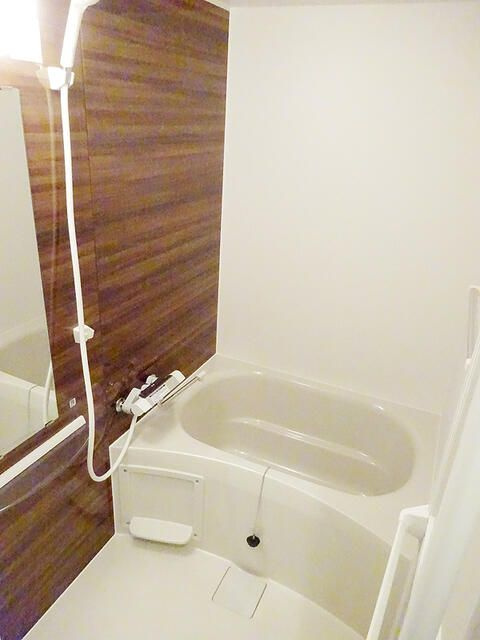 永田町共同ビルの浴室