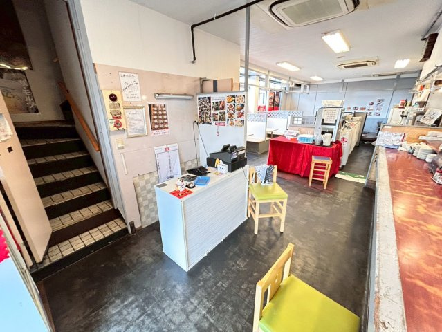 中岡崎町 長谷川様貸店舗のロビー