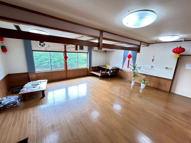 中岡崎町 長谷川様貸店舗のロビー