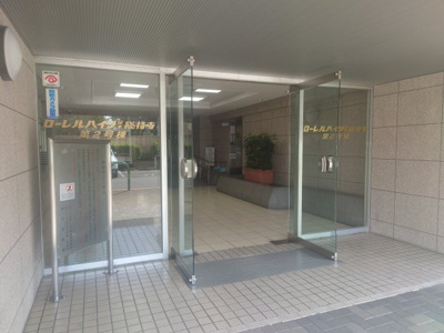 【エントランス】 | ローレルハイツ茨木総持寺2号棟
