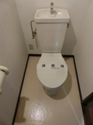 【トイレ】 | リーセント石神井台 | 参考写真　コンセント付いてます！