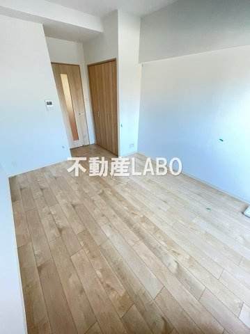 ジアコスモ大阪ベイシティの寝室