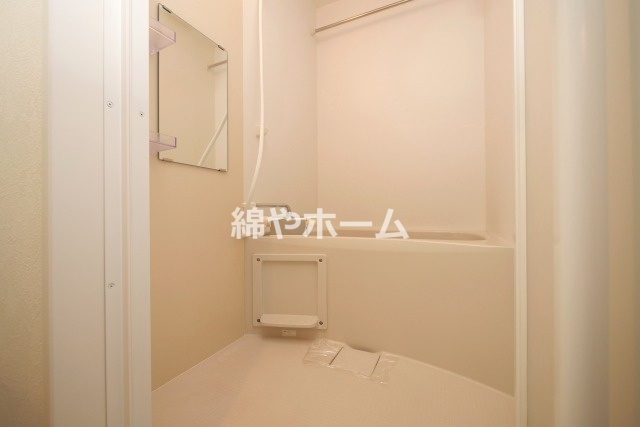 アウラ新深江の浴室|日々の疲れを癒すお風呂付です