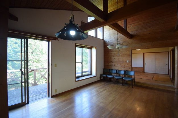 【居間・リビング】 | 天城高原別荘地　戸建
