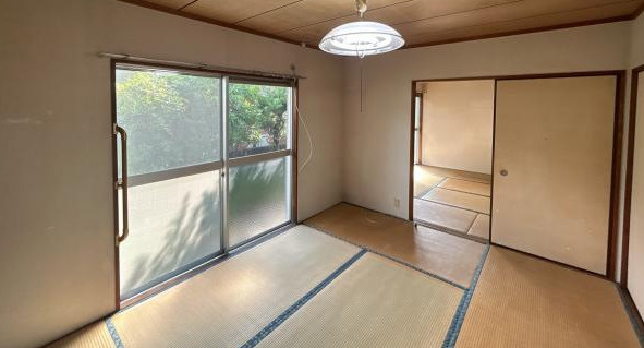 八代市　郡築三番町平屋建　４DKの和室