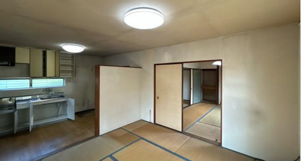 八代市　郡築三番町平屋建　４DKの和室