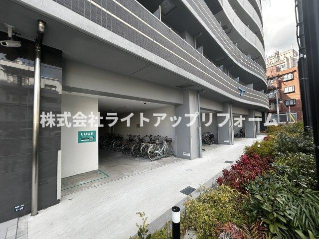 セレニテ神戸ミラクノールの駐車場