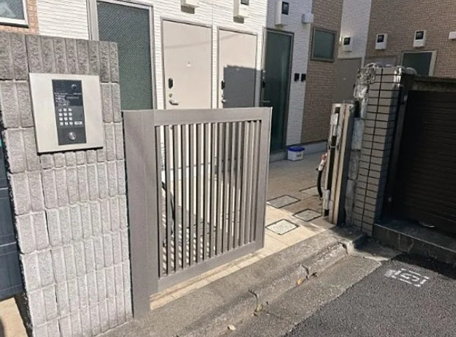 Tokyoβ千川6のエントランス