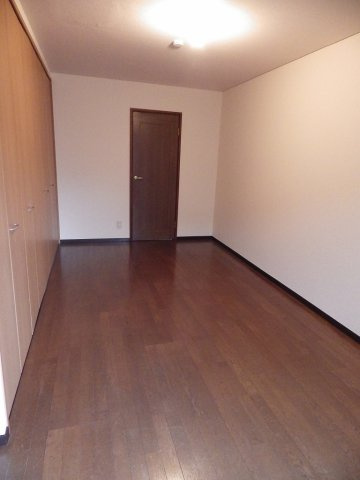 THE URBANE COURTの寝室