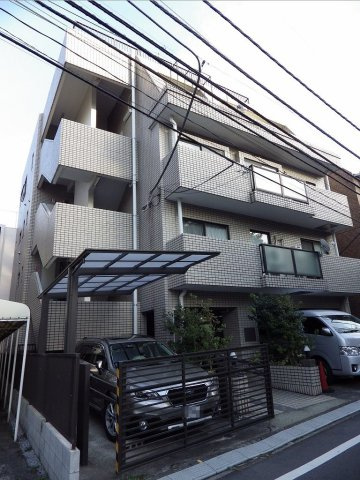 THE URBANE COURTの外観