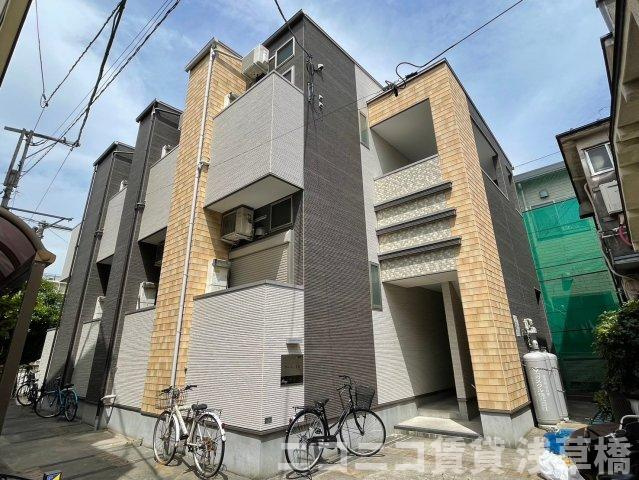 アーバン立石の外観