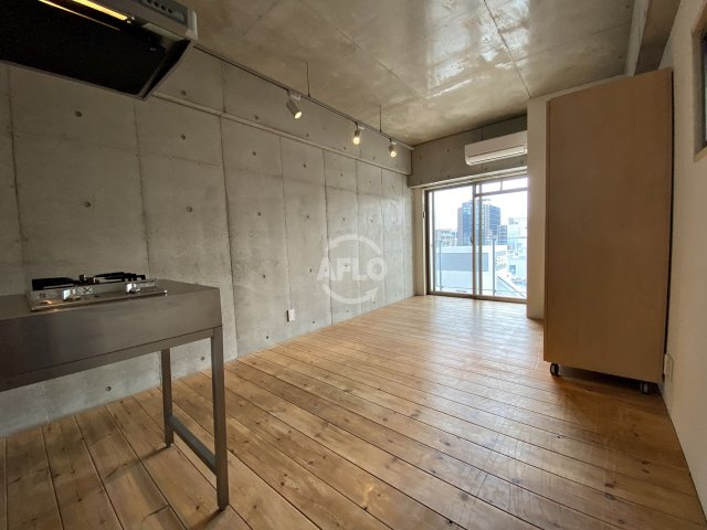 SK TOWER心斎橋EASTの内装|SK TOWER心斎橋EAST　洋室
