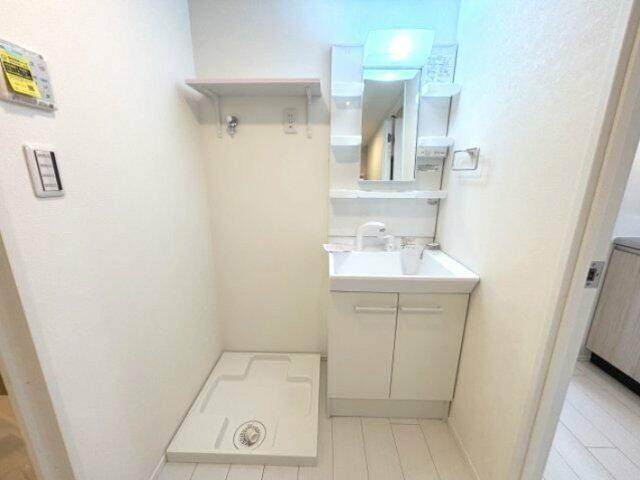 MEGURO　EDGEの洗面所