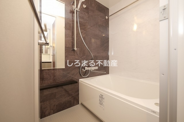 ルフォンプログレ堺筋本町タワーレジデンスの浴室