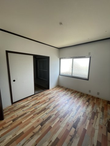 妙法寺貸戸建住宅の寝室
