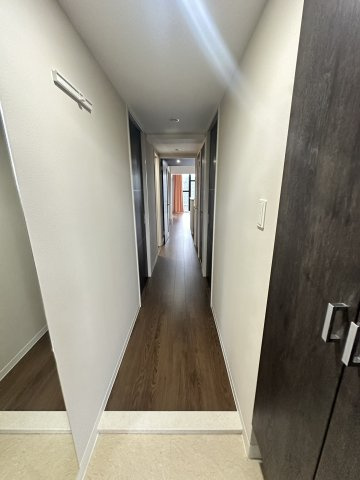 APエルテージ地行の玄関