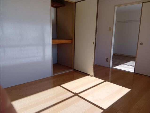サイセリヤBの洋室
